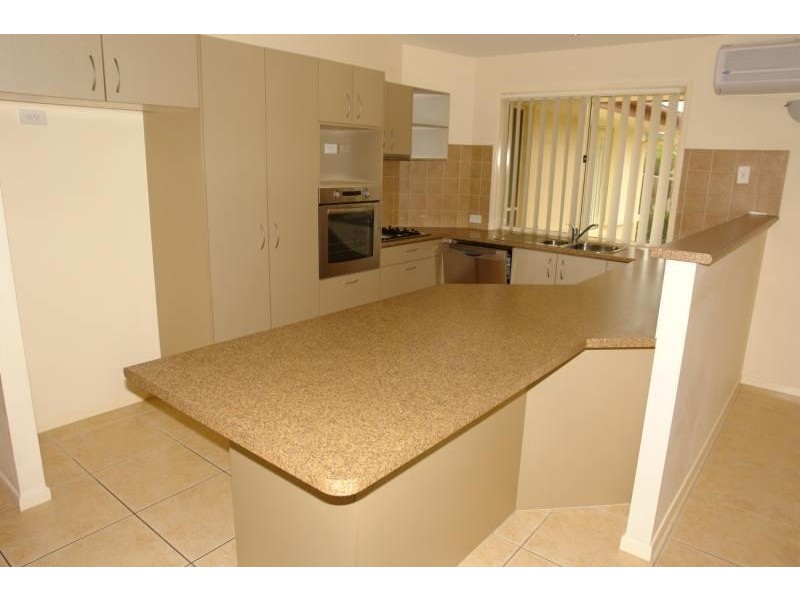 Pacific Pines QLD 4211