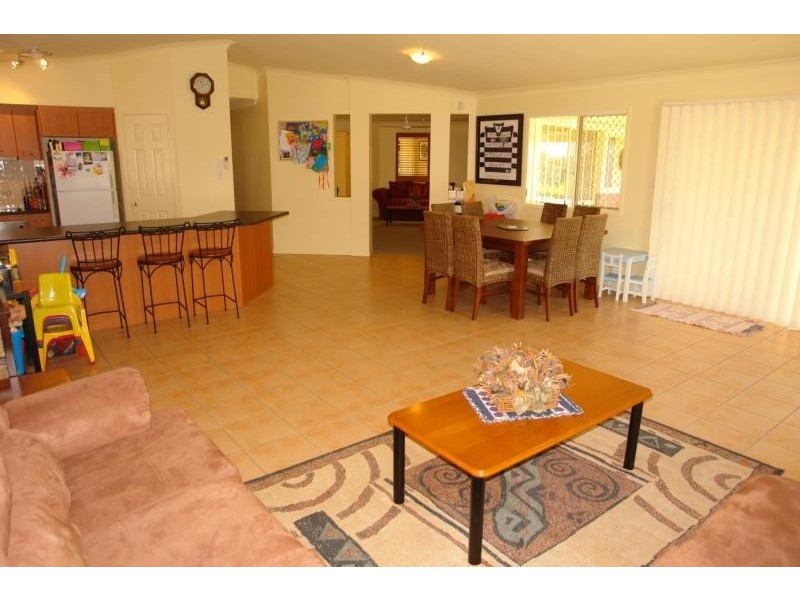 Pacific Pines QLD 4211