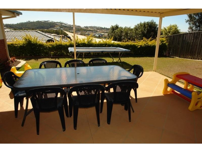 Pacific Pines QLD 4211