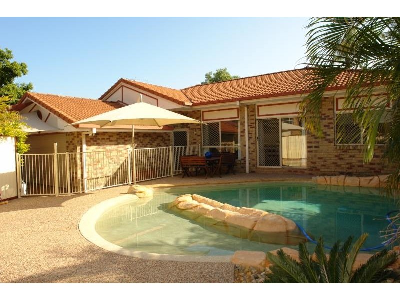 Pacific Pines QLD 4211