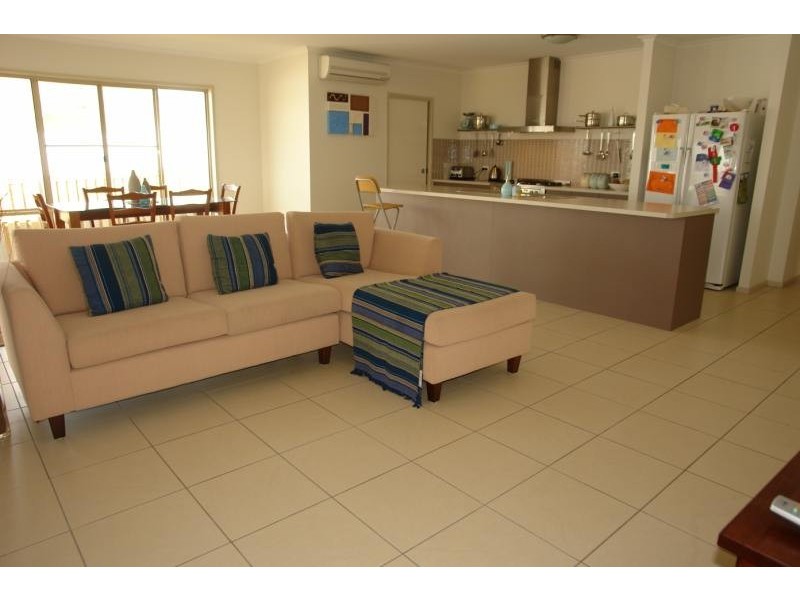 Pacific Pines QLD 4211