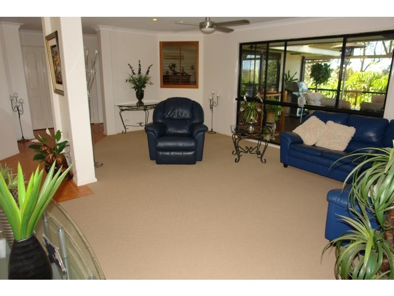 Pacific Pines QLD 4211