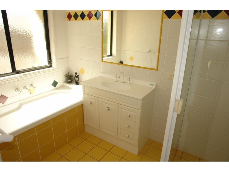 Pacific Pines QLD 4211