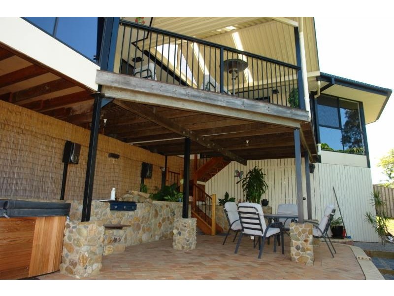 Pacific Pines QLD 4211
