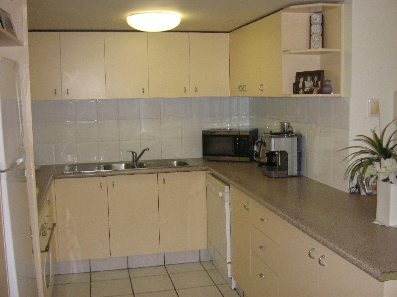 Biggera Waters QLD 4216