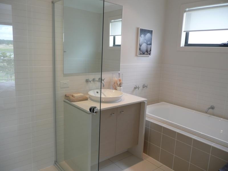 Hope Island QLD 4212