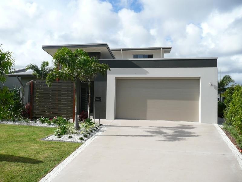 Hope Island QLD 4212