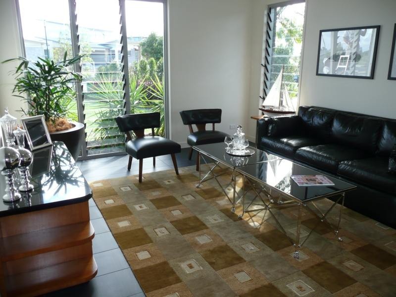 Hope Island QLD 4212