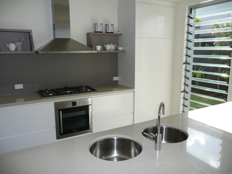 Hope Island QLD 4212