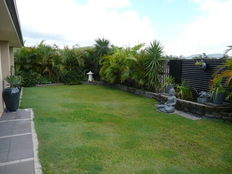 Pacific Pines QLD 4211