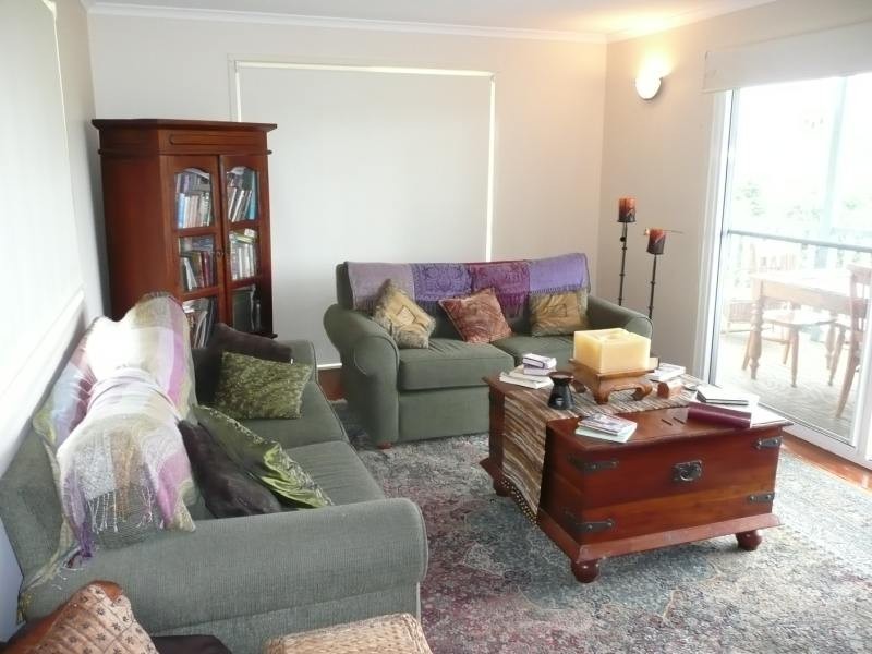 Pacific Pines QLD 4211