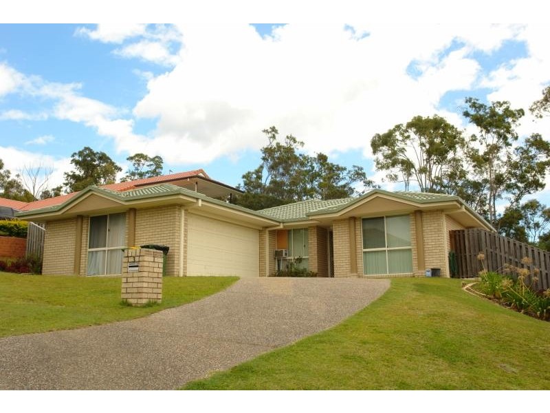 Pacific Pines QLD 4211