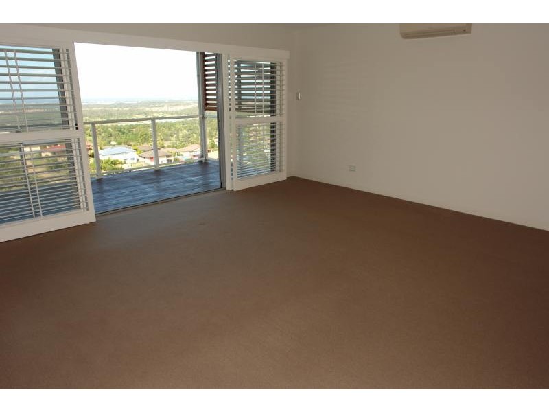 Pacific Pines QLD 4211