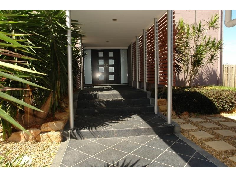 Pacific Pines QLD 4211