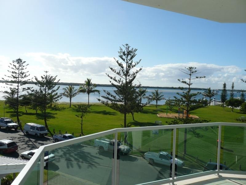 Runaway Bay QLD 4216