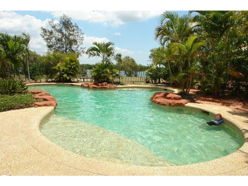 Coombabah QLD 4216