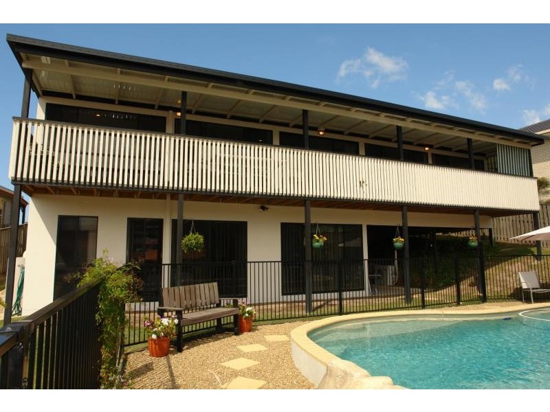 Pacific Pines QLD 4211