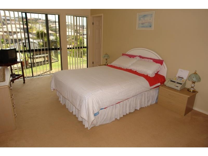 Pacific Pines QLD 4211