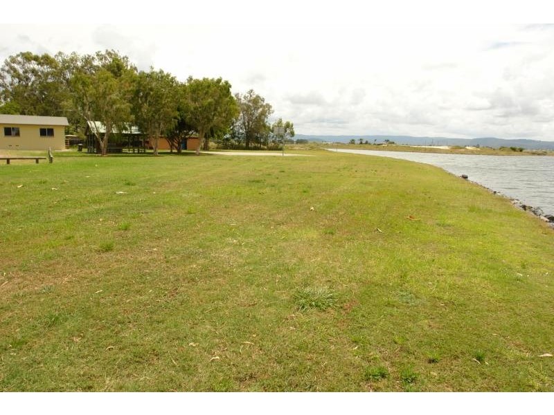 Hope Island QLD 4212