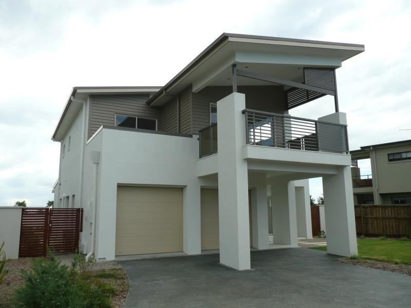 Hope Island QLD 4212