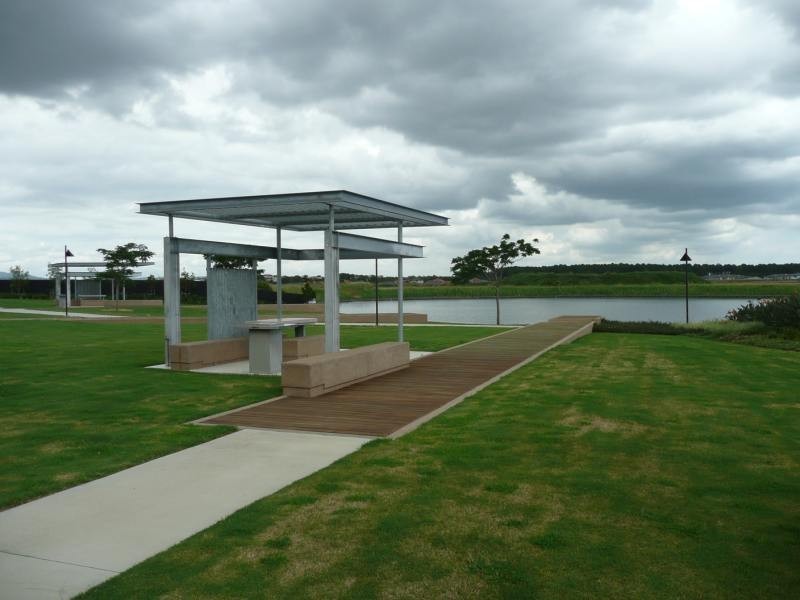 Hope Island QLD 4212