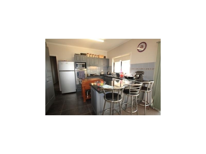 Kangaroo Flat VIC 3555