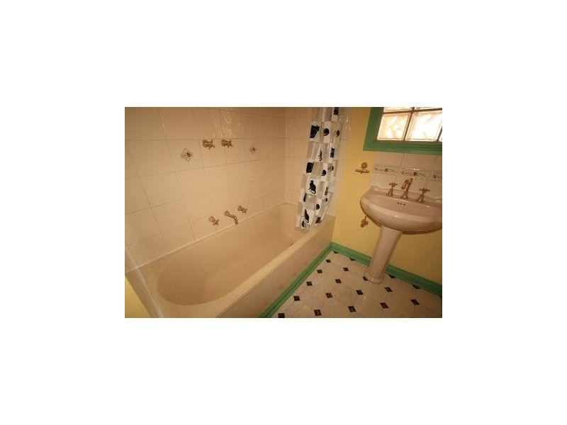 Golden Square VIC 3555