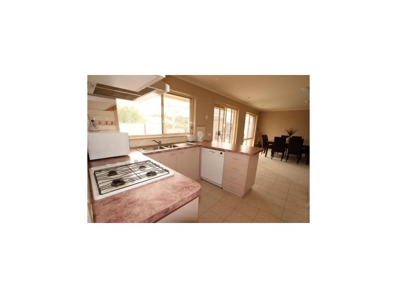 Golden Square VIC 3555