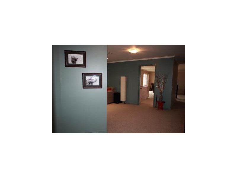 Golden Square VIC 3555