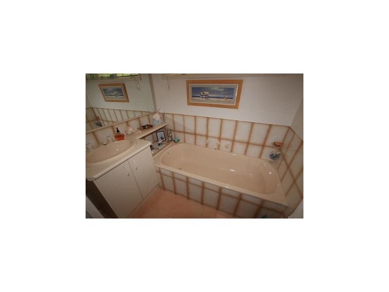 Golden Square VIC 3555