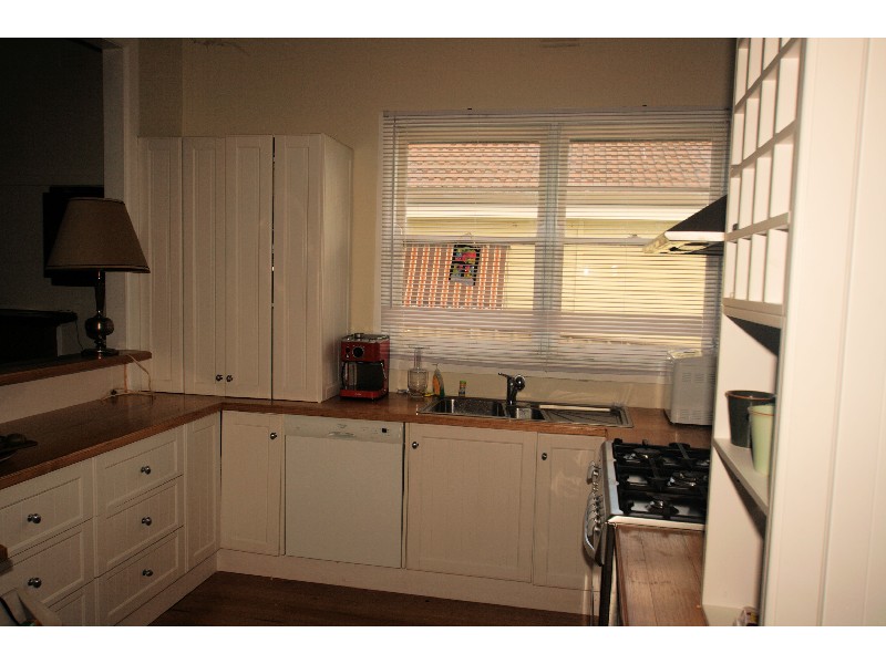 Flora Hill VIC 3550