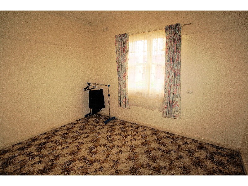 Flora Hill VIC 3550
