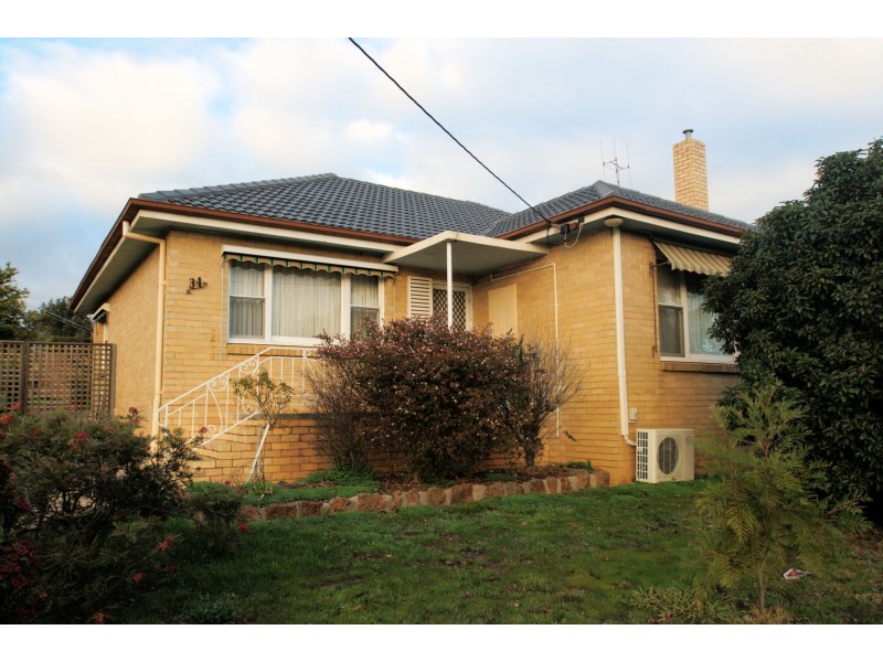 Flora Hill VIC 3550