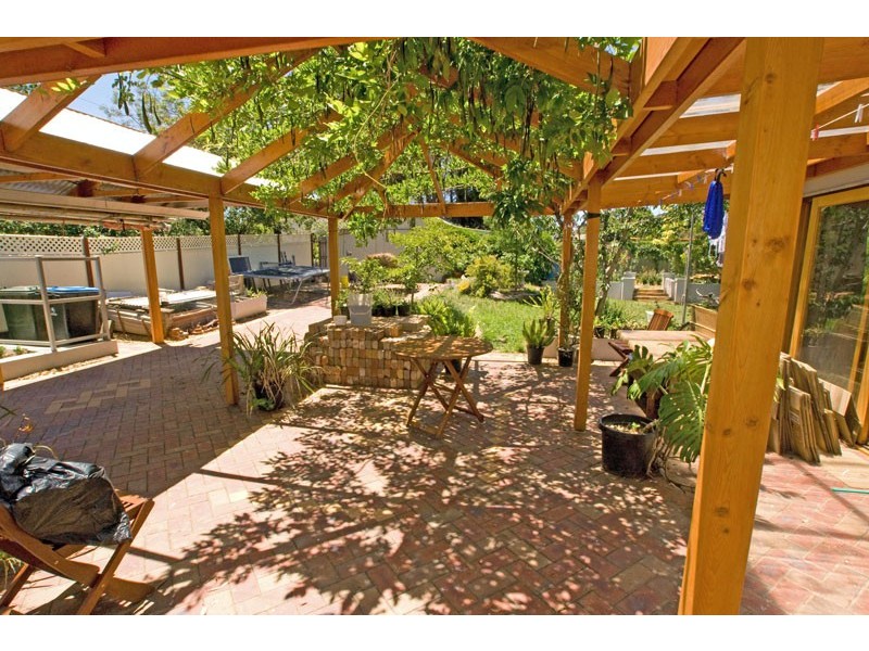 77 Neale Street, Kennington VIC 3550