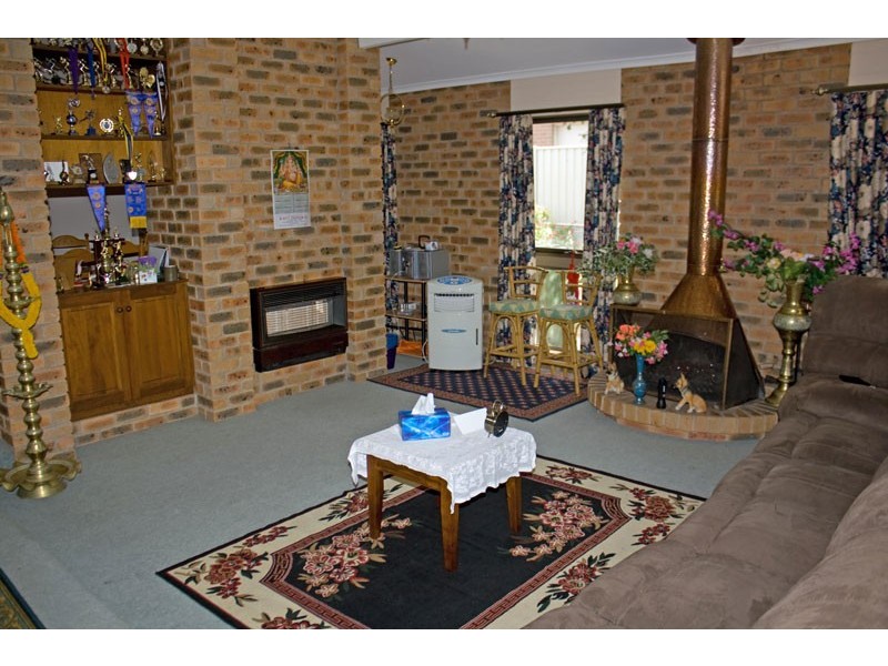 105 Harley Street, Strathdale VIC 3550