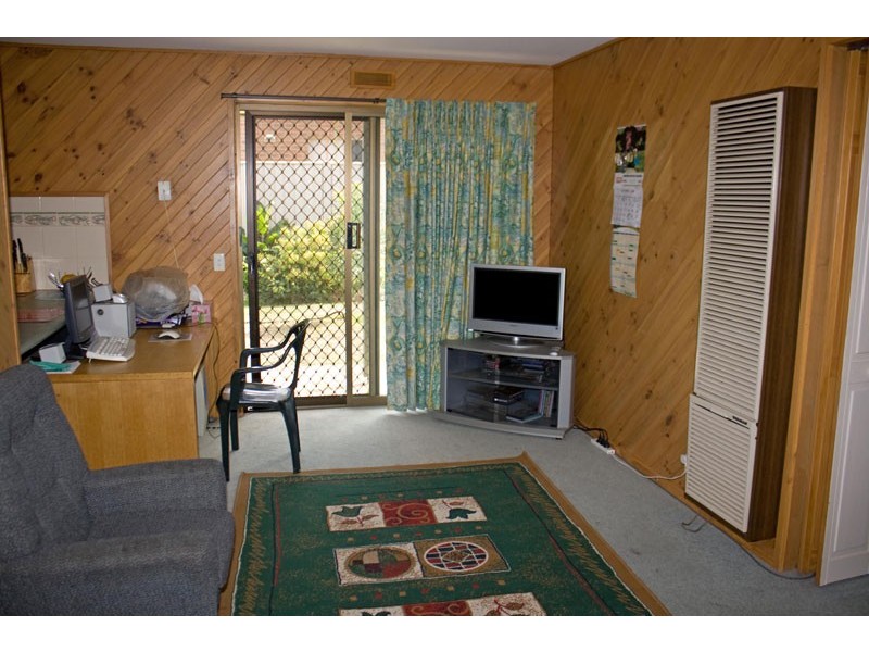 105 Harley Street, Strathdale VIC 3550