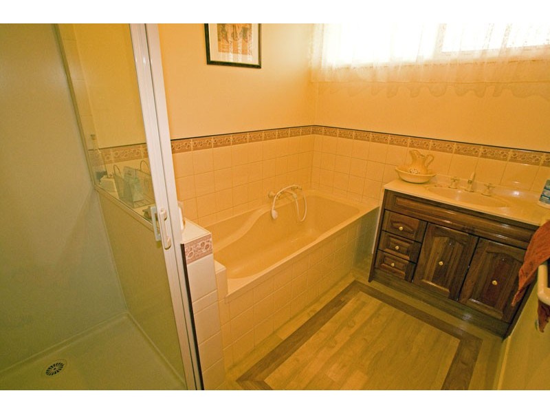 Kangaroo Flat VIC 3555