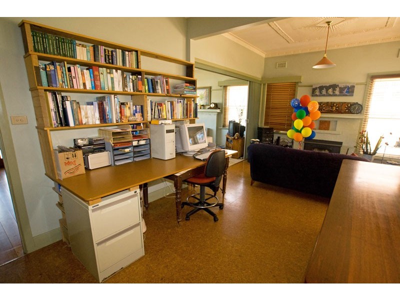 77 Neale St, Kennington VIC 3550