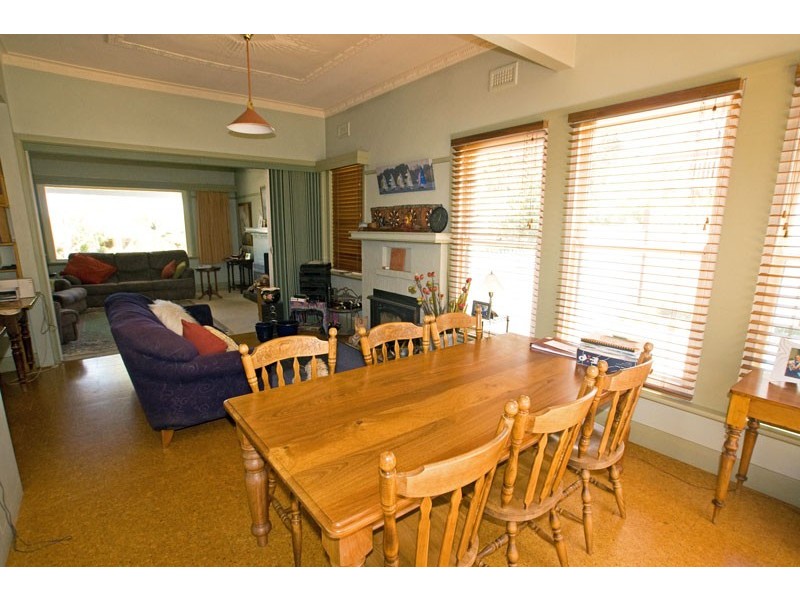 77 Neale St, Kennington VIC 3550