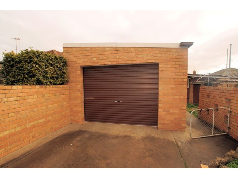 Flora Hill VIC 3550