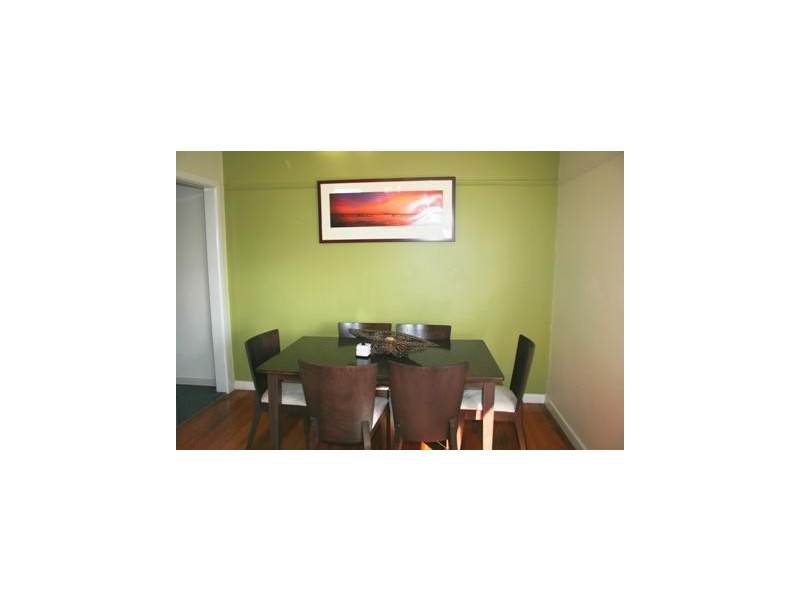 Flora Hill VIC 3550