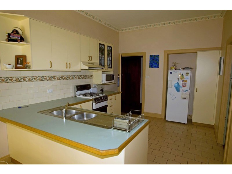 Flora Hill VIC 3550