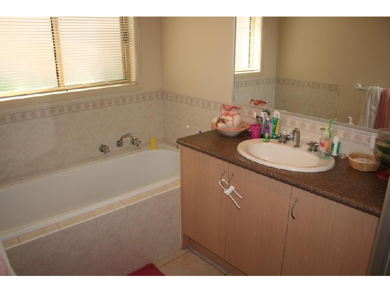 Golden Square VIC 3555