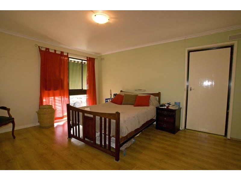 14 Butcher Street, Strathdale VIC 3550