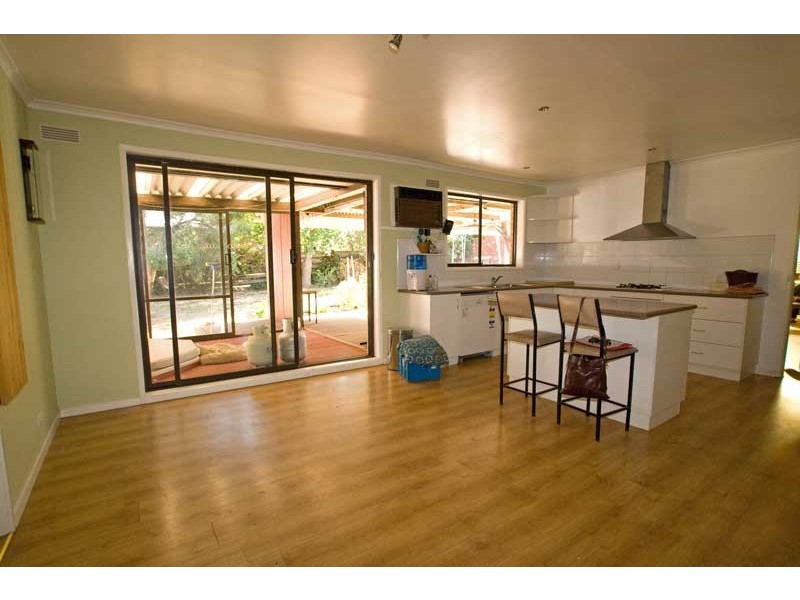 14 Butcher Street, Strathdale VIC 3550
