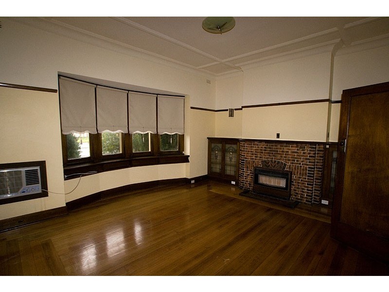 103 Sternberg Street, Kennington VIC 3550