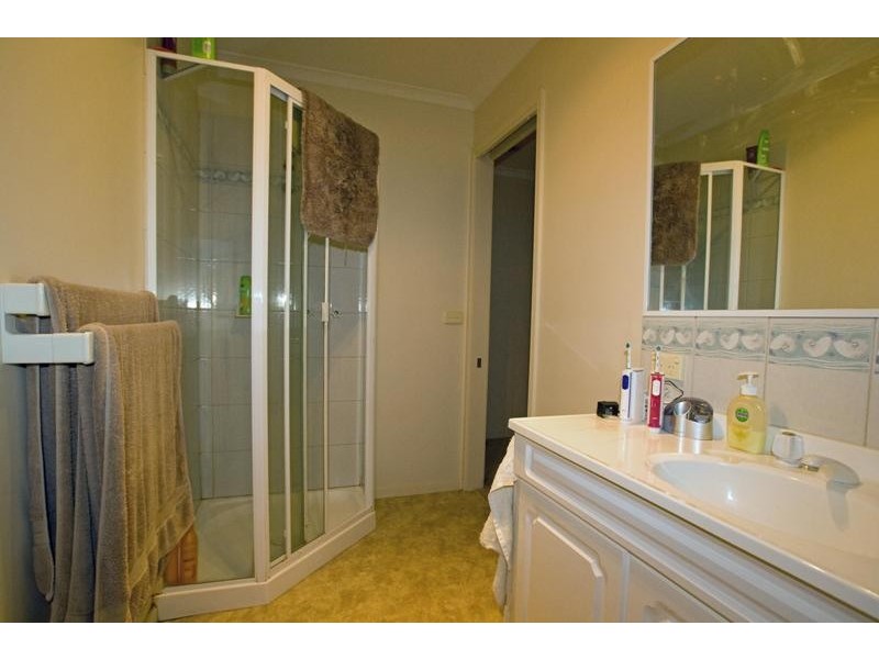 193 Lloyd Street, Strathdale VIC 3550