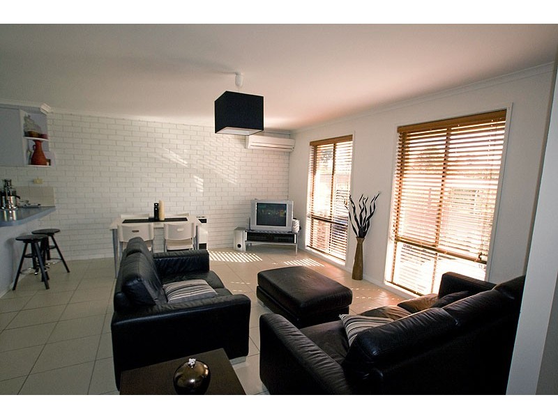 Unit 1, 13 Allison Street, Kennington VIC 3550