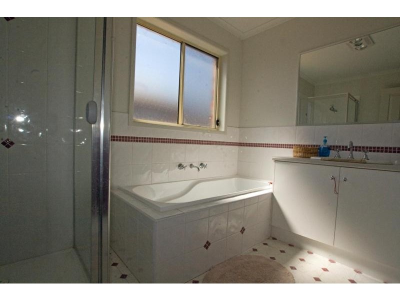 Epsom VIC 3551