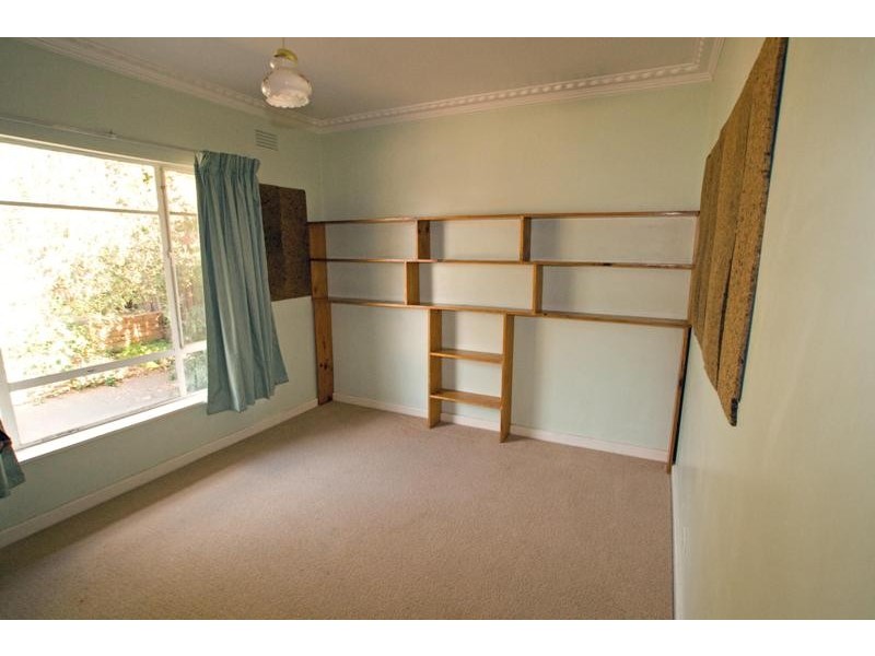 11 Wirth Street, Flora Hill VIC 3550